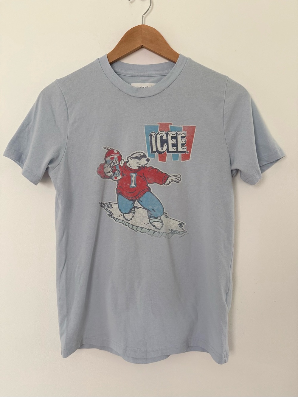 Abercrombie Kids Icee Polar Bear Retro Graphic T Shirt Pop Culture Size 13/14